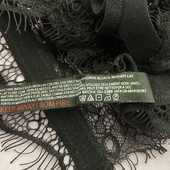 URBAN OUTFITTERS Lace Triangle Bralette Size S - Picture 5 of 5